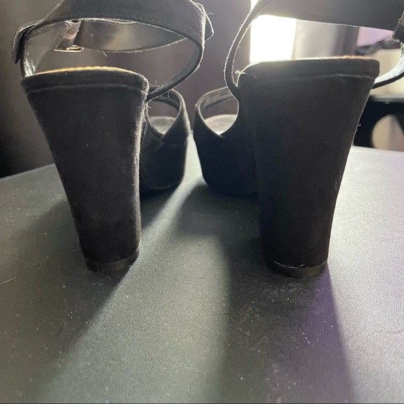 BNWOT Sugar Platform Open Toed Heels - Picture 3 of 6